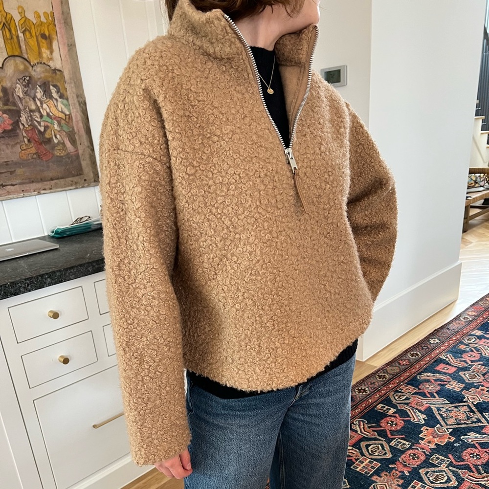 Cropped Teddy Pullover